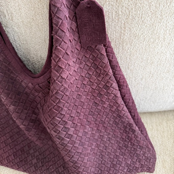 Woven Suede Leather Slouchy Hobo Shoulder Bag, Burgundy Red Purple - Picture 10 of 15
